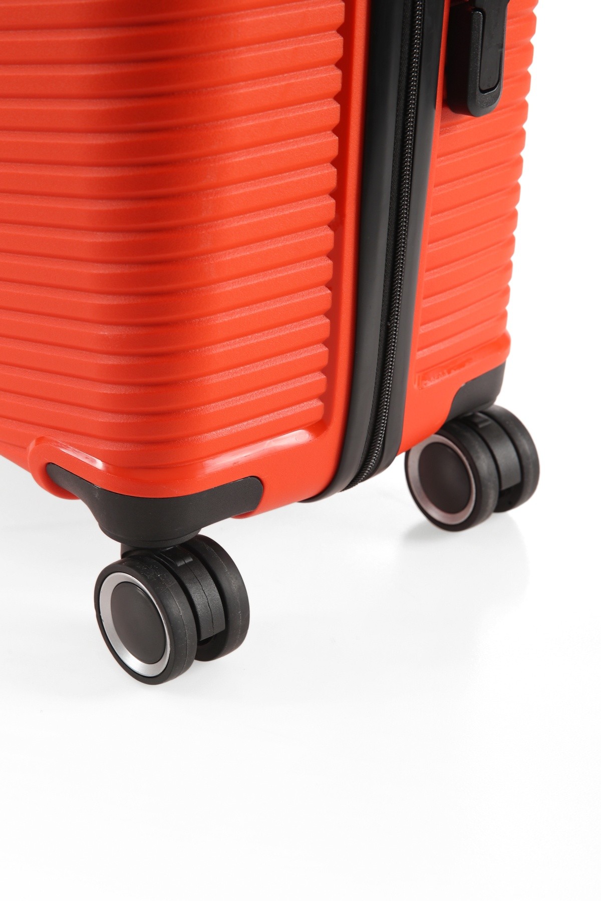 Чемодан CCS 5224 M Orange