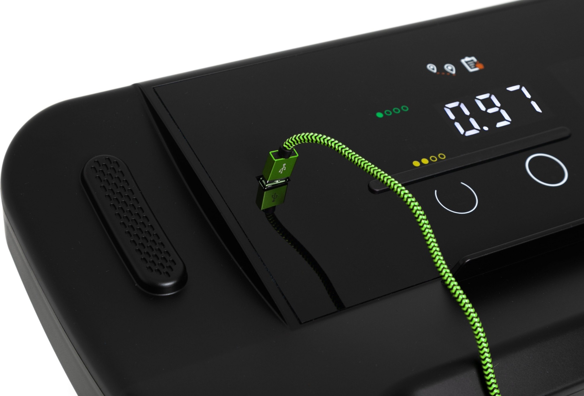 Беговая дорожка Zipro Pacto iConsole+