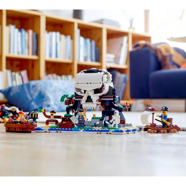 LEGO «Пиратский корабль», 1260 элем.