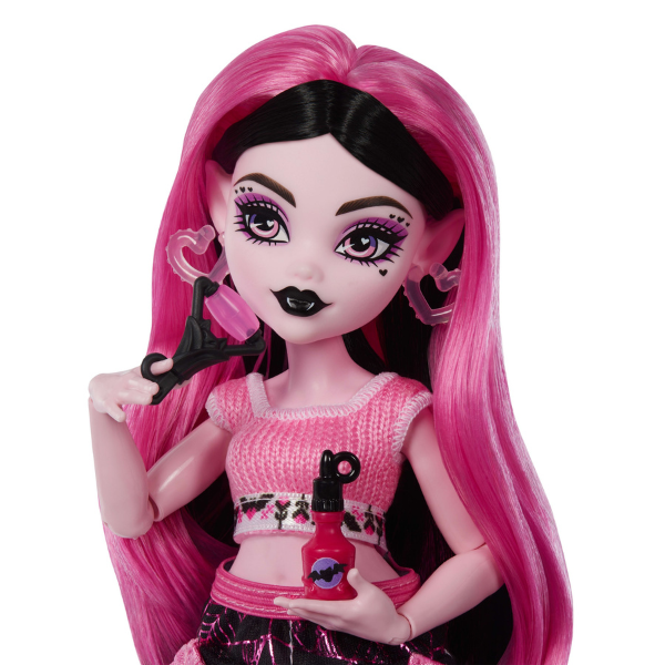 Игровой набор Monster High Self-Scare Secrets «Дракулаура», с аксессуарами