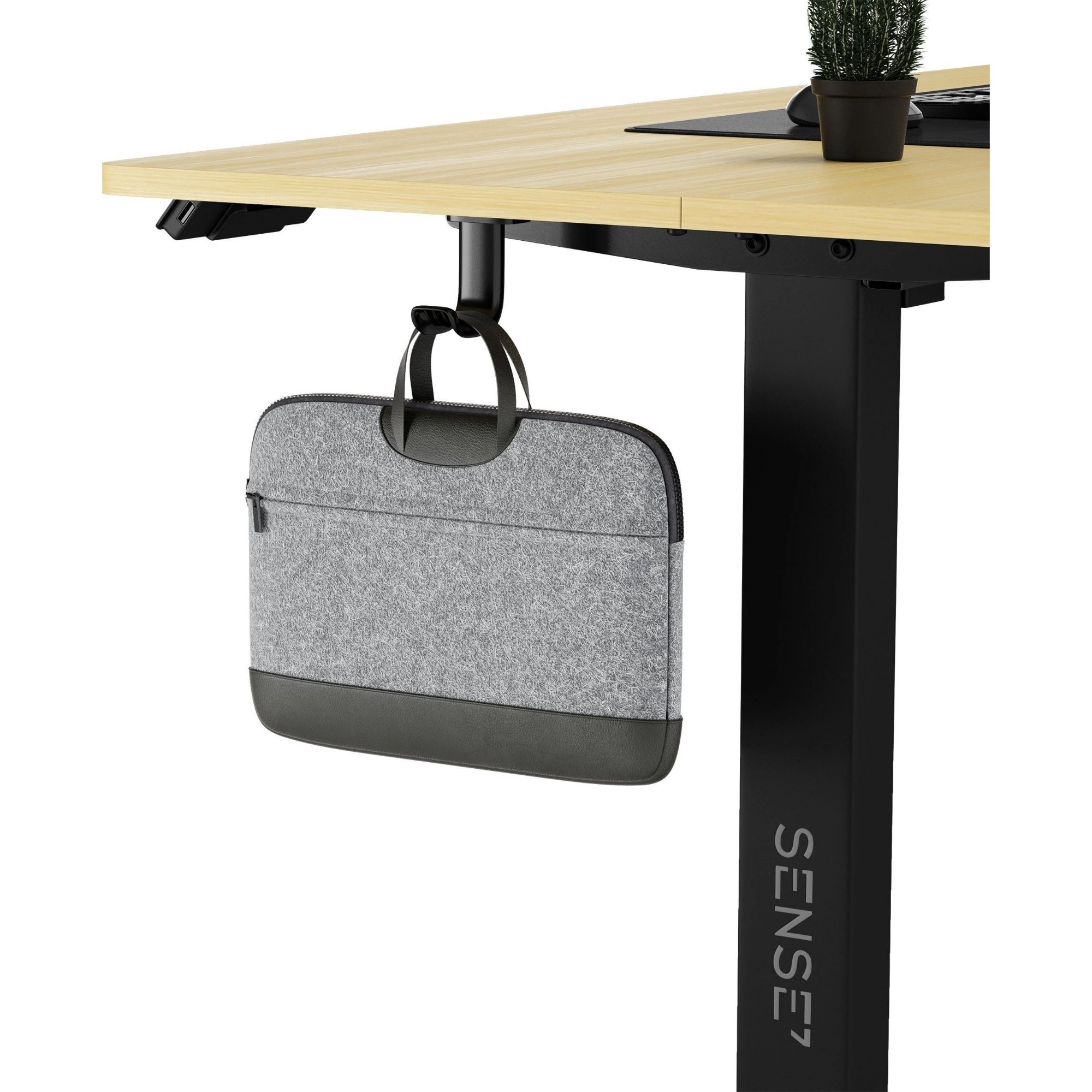 Письменный стол Sense7 Nojo 140x70 Black Pine